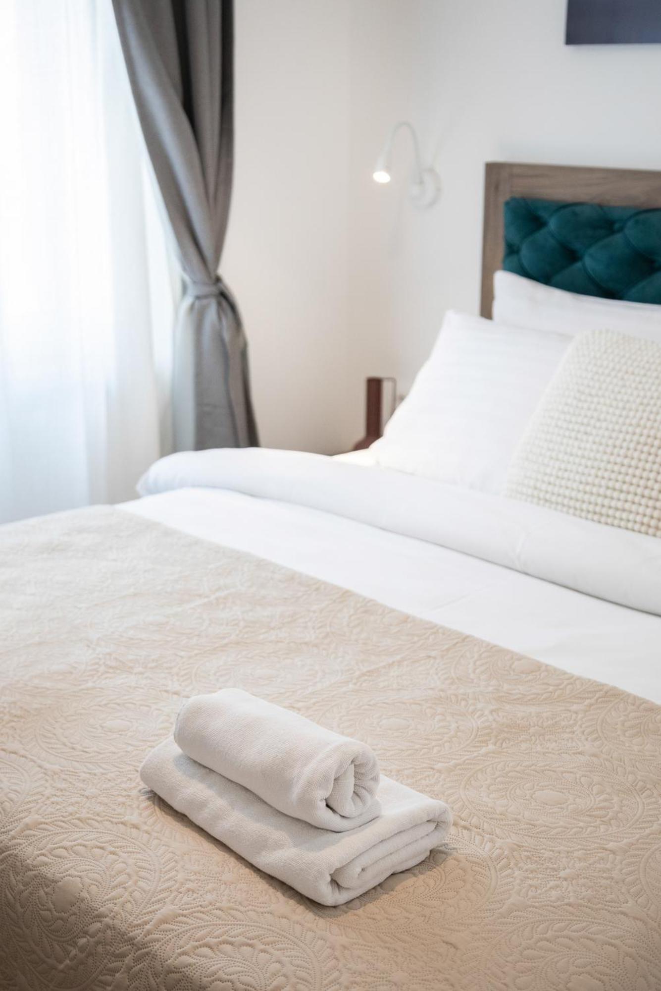 Design Park Residences - Stayflok Apartment *