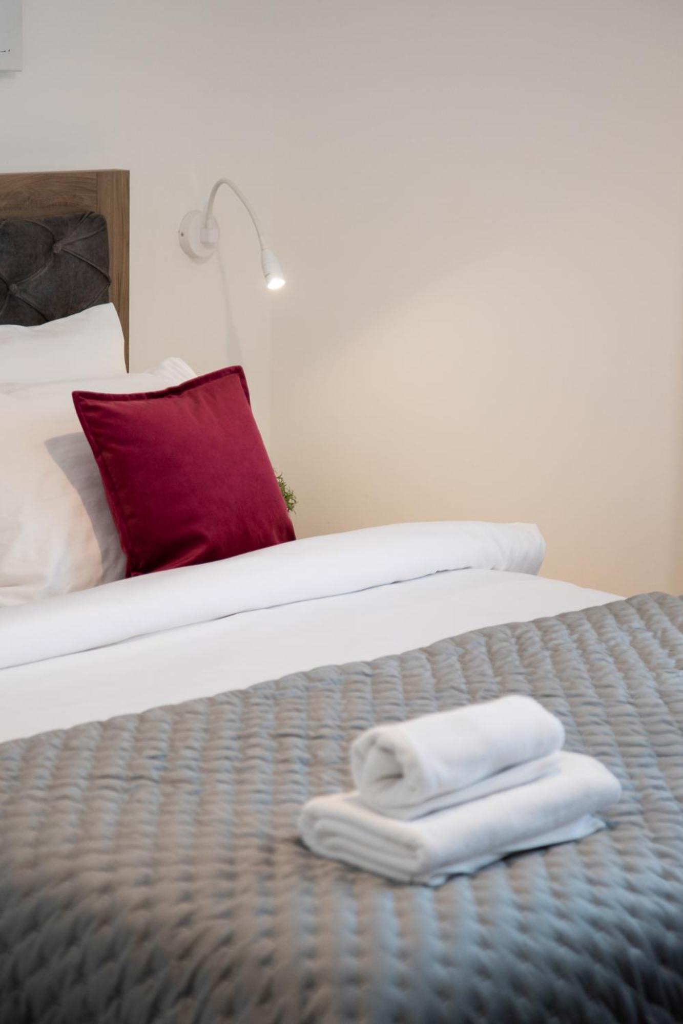 Apartment Design Park Residences - Stayflok